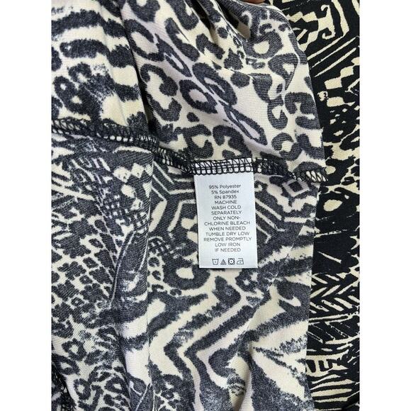 Susan Graver PRINTED LIQUID KNIT TIERED TOP 2X Animal 3/4 Sleeves Shirt - Picture 6 of 8
